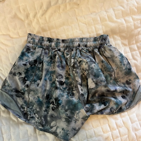 Sold - Picture 2 of 3